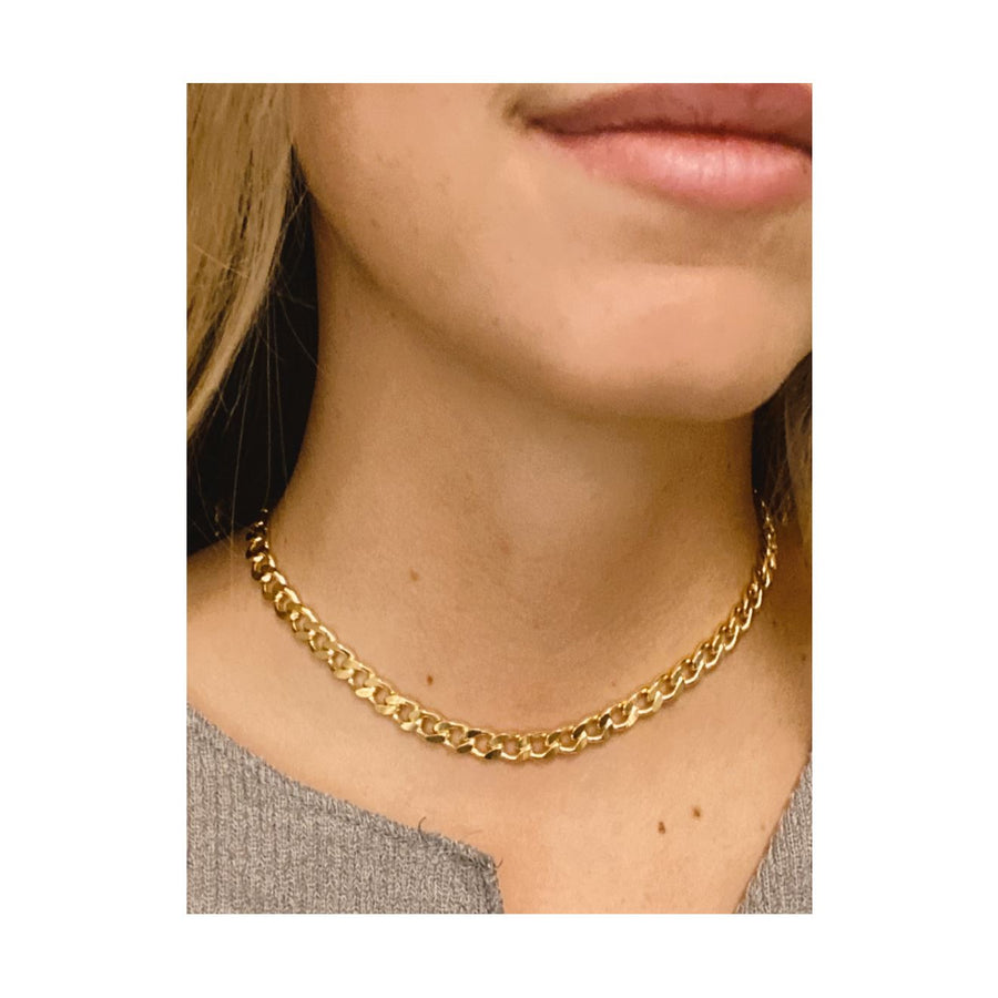 Closeup View - Leila Cuban Link Choker Gold