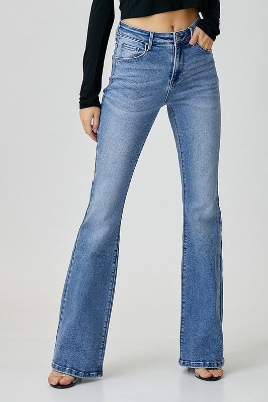 Mid Rise Basic Flare Jean