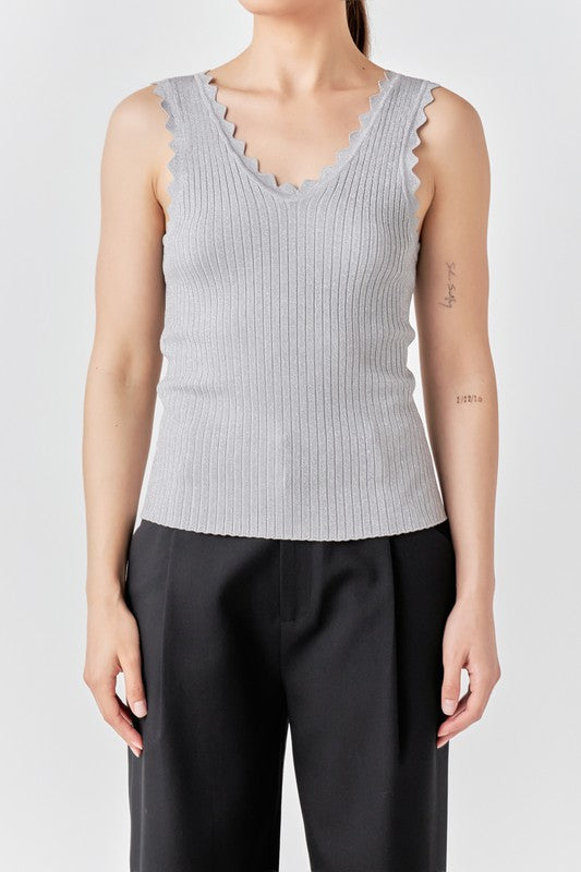 Detail View - Silver Scallop Detail Sleeveless Top