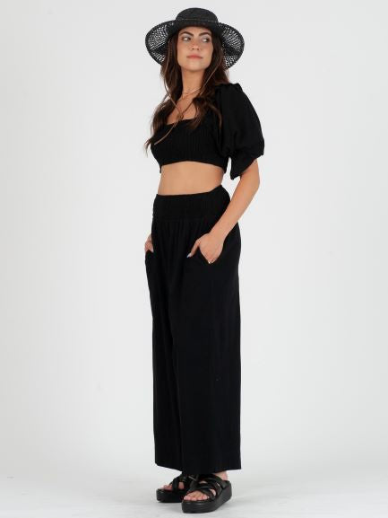 side view - black Emilie dream pant