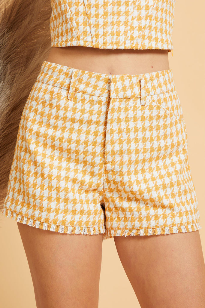 Close View - Mango Houndstooth High Waisted Shorts