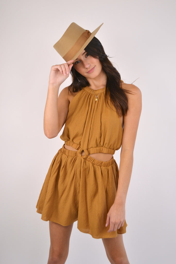 O Ring Slit Romper Dalgona with Hat