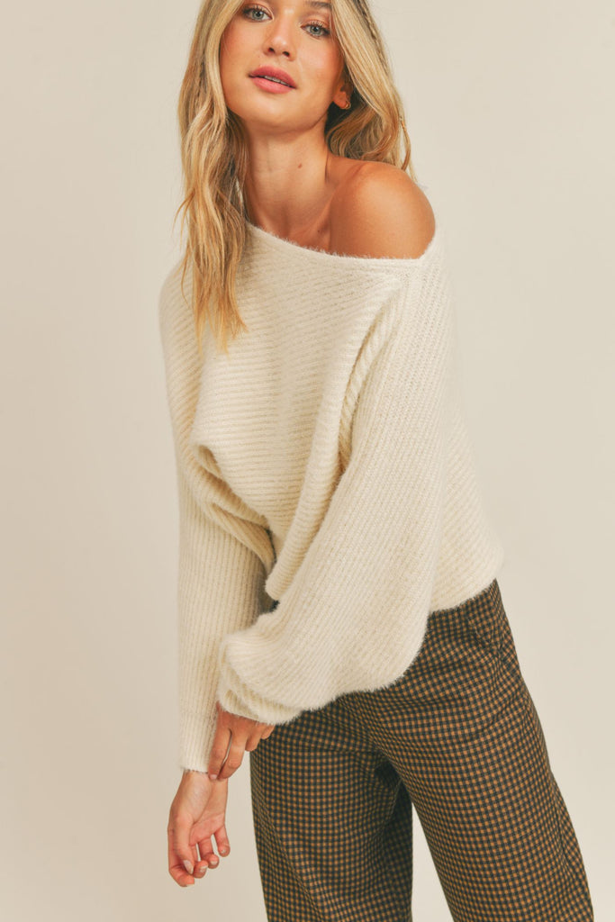 Ivory Minnelli Boat Neck Sweater with Pants