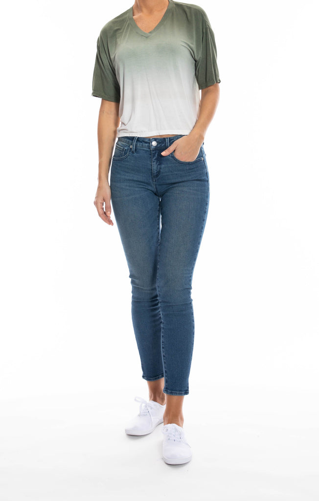 Basil Ombre Oversized Tee with Jeans